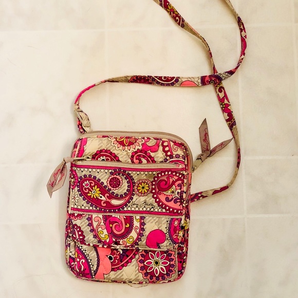 Vera Bradley Cross Body Bag Paisley Pink Pattern - Picture 2 of 2